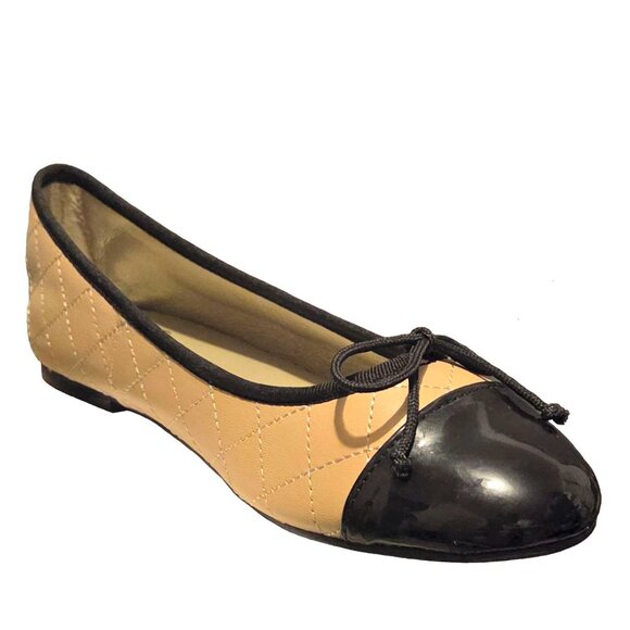 Chic Quilted Black and Tan Flats - Picture 3 of 5